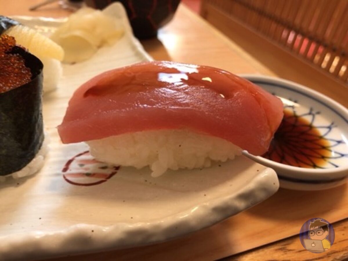 「ジャンボ寿司」が食べられる福寿司