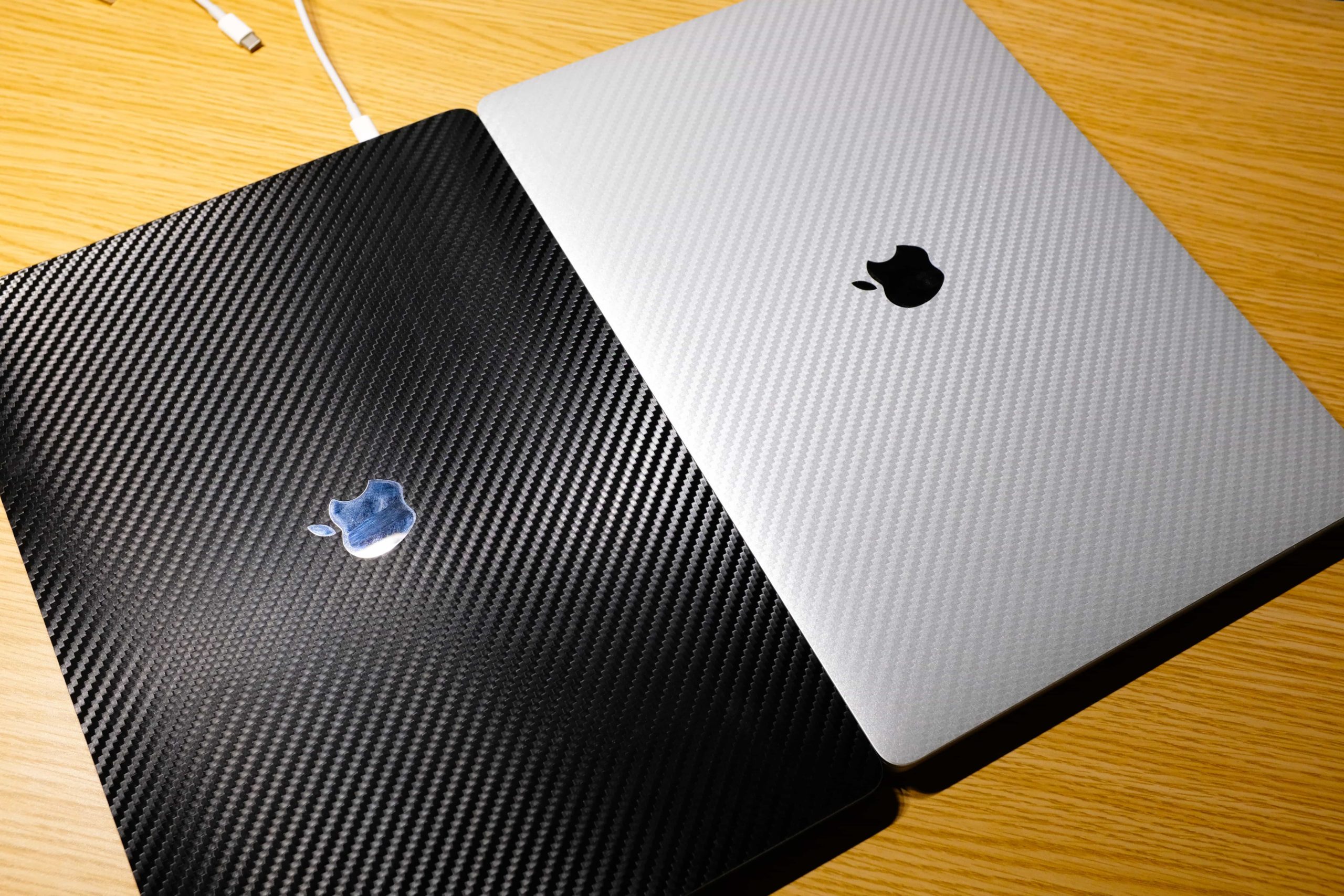 16インチ MacBook Proの2台持ち