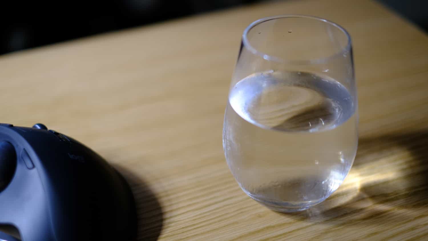 普段からお水を積極的に飲むために、専用のお水用グラスを購入しました 〜形から入るタイプです〜