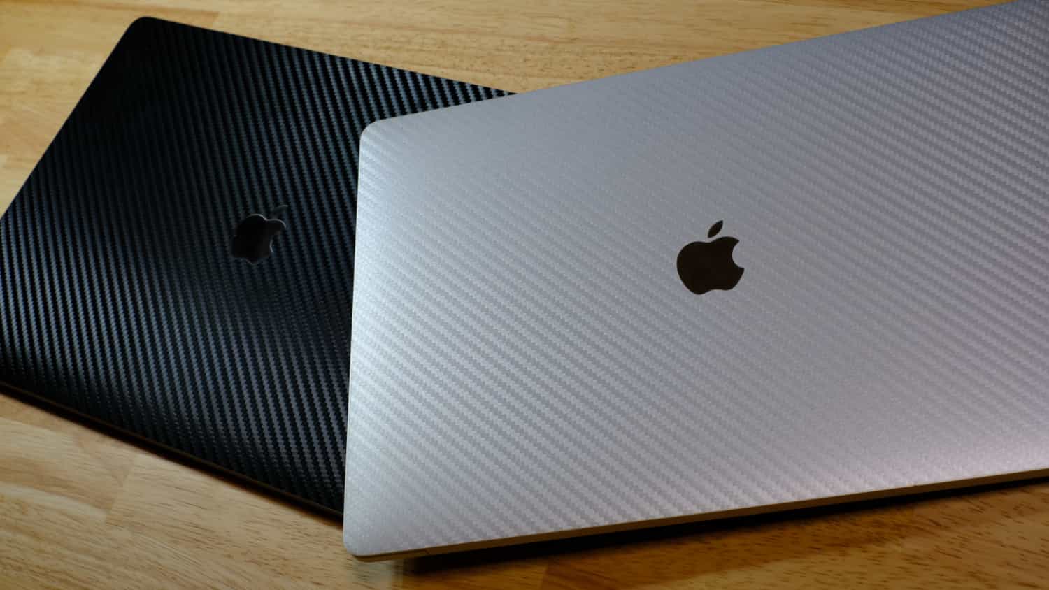 16インチ MacBook Pro 2019 が 2台あります