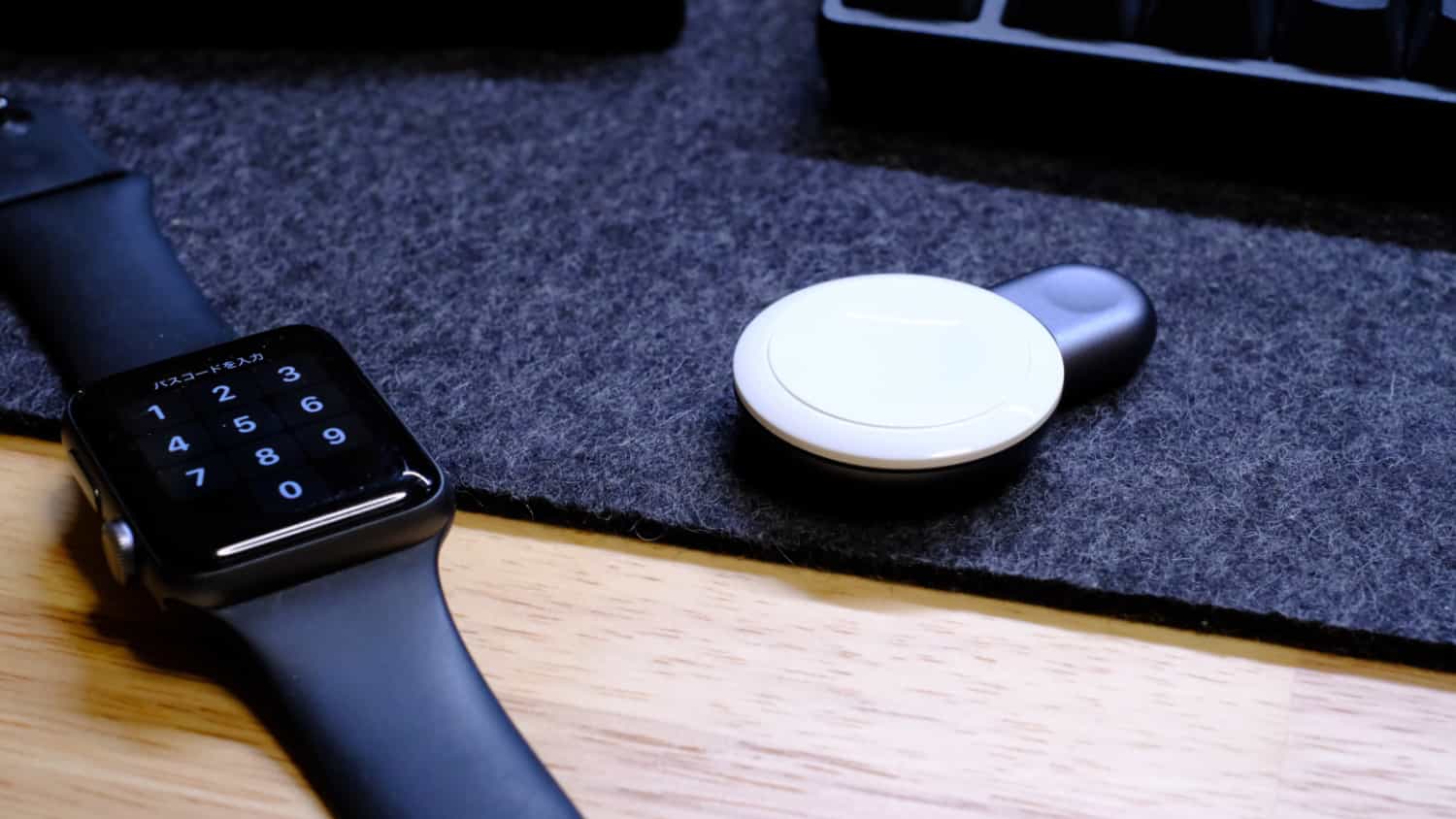 【レビュー】「Anker Portable Magnetic Charger for Apple Watch」が小型で使い勝手が最高です