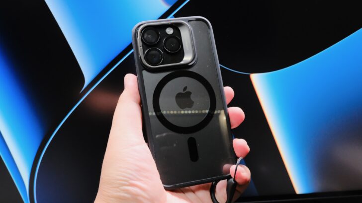 ESR iPhone 15 Pro ケース 特徴