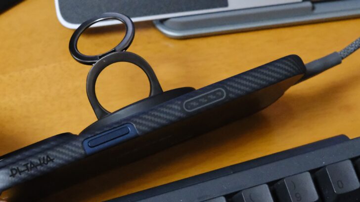 PITAKA  Ultra-Slim Case レビュー