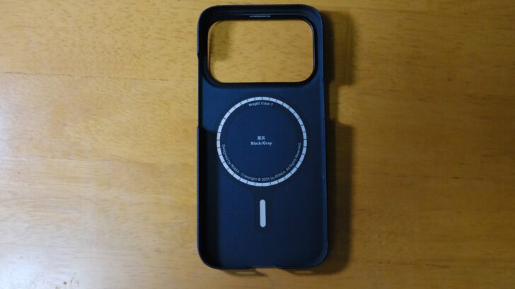 PITAKA  Ultra-Slim Case 特徴