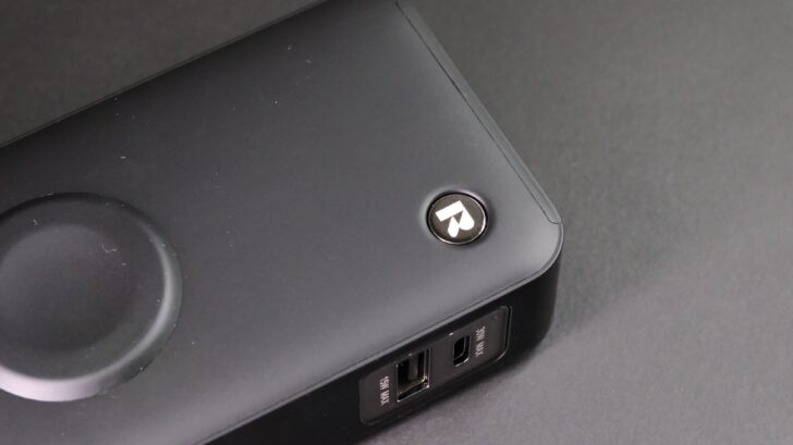 RORRY Lightning・USB-C巻取り式ケーブル内蔵10000mAhモバイルバッテリー 特徴