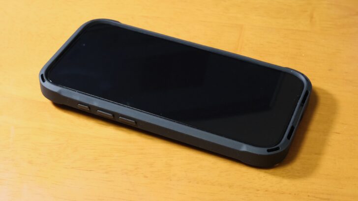 iPhone 17 Pro をしっかりと保護