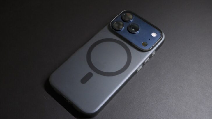 Simplism for iPhone MagSafe対応 シルキータッチケース レビュー