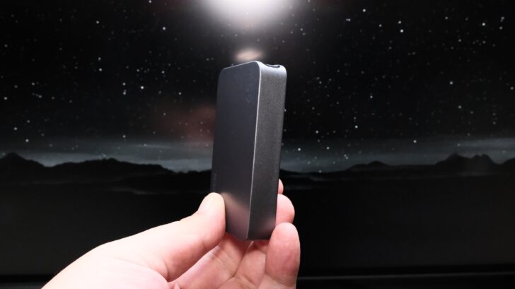 UGREEN Nexode Pro 薄型急速充電器 65W