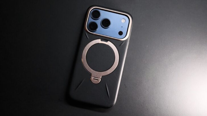 Ostand Q3 レザートーン レビュー