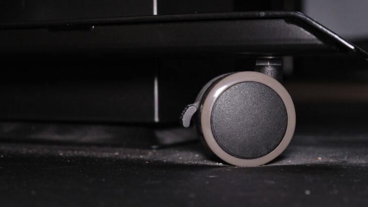 デスクとチェア