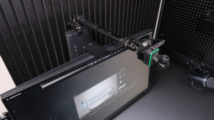 モニター周辺アイテム