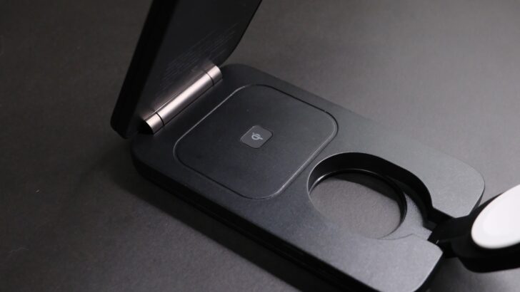 ESR CryoBoost® 折りたたみ式 3-in-1 マグネット充電ステーション（25W）特徴