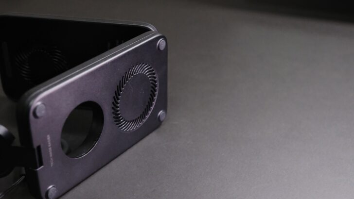 ESR CryoBoost® 折りたたみ式 3-in-1 マグネット充電ステーション（25W）レビュー