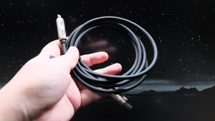 LISEN マルチ充電ケーブル4in1