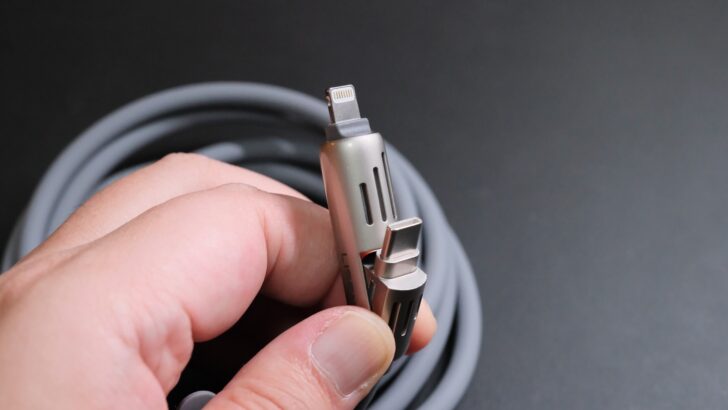 LISEN マルチ充電ケーブル4in1