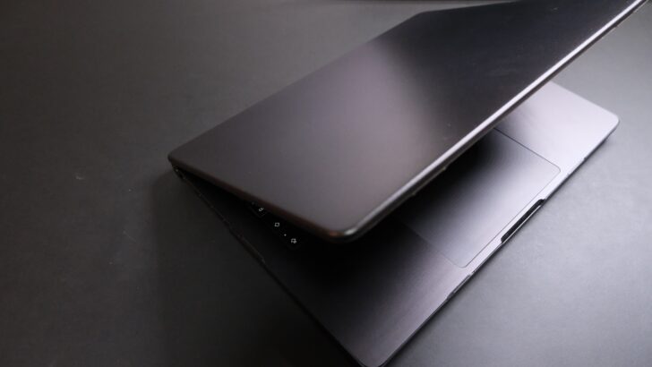 MacBookPro 14インチ マットカバー レビュー