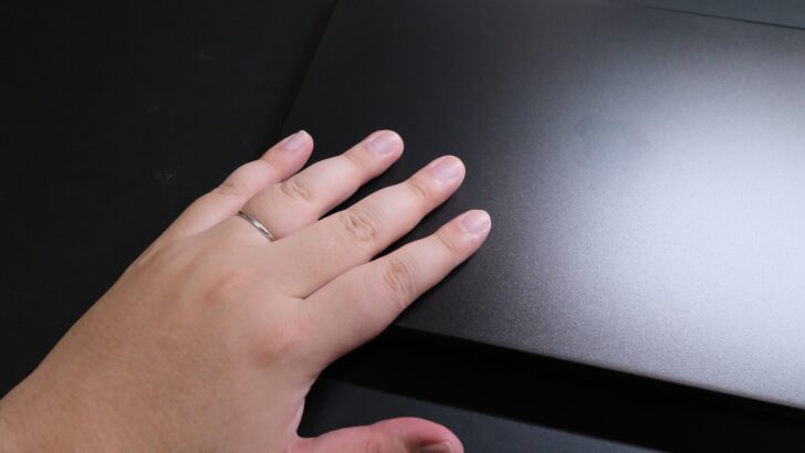 MacBookPro 14インチ マットカバー レビュー