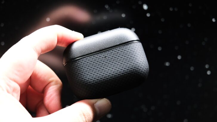 AirPods Pro 3用アラミド繊維ケース 
