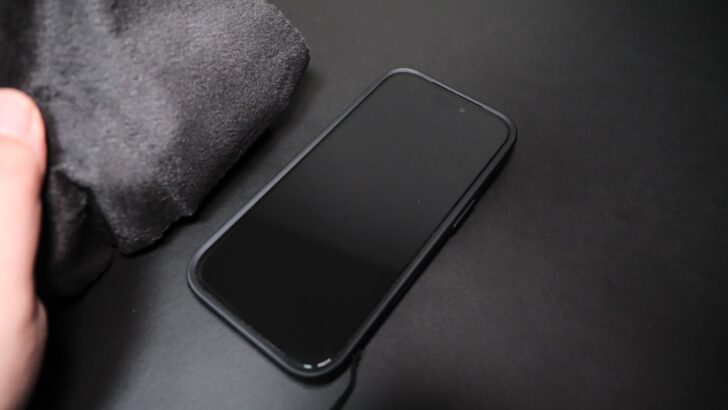 スマホやタブレットがめちゃくちゃキレイになる